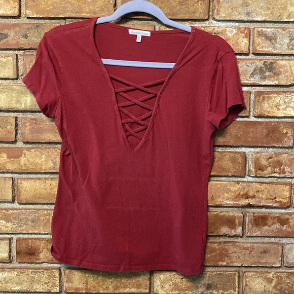 Charlotte Russe Tops - Charlotte Russe plunge v-neck crisscross top  short sleeve size L